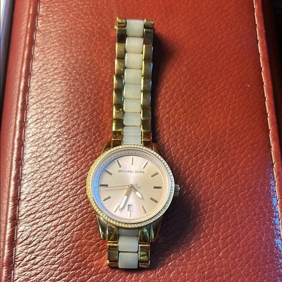 Michael Kors Gold and Cream Bracelet Watch - Picture 1 of 6